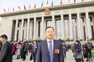 國網(wǎng)兩會代表話說能源結(jié)構(gòu)轉(zhuǎn)型 關(guān)注特高壓建設(shè) 、電力輸送及電改（附圖）