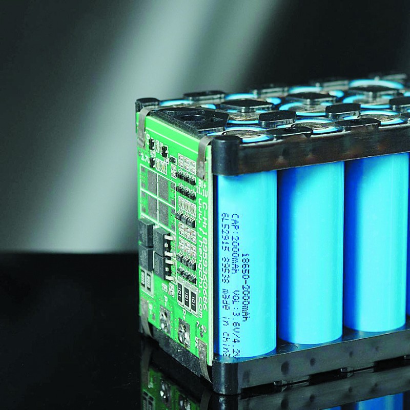 在國家政策和市場需求的雙重刺激下 鋰電池正極材料產量持續(xù)增長