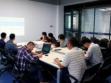 曲靖供電局：夯實班組基礎 爭創(chuàng)星級班組