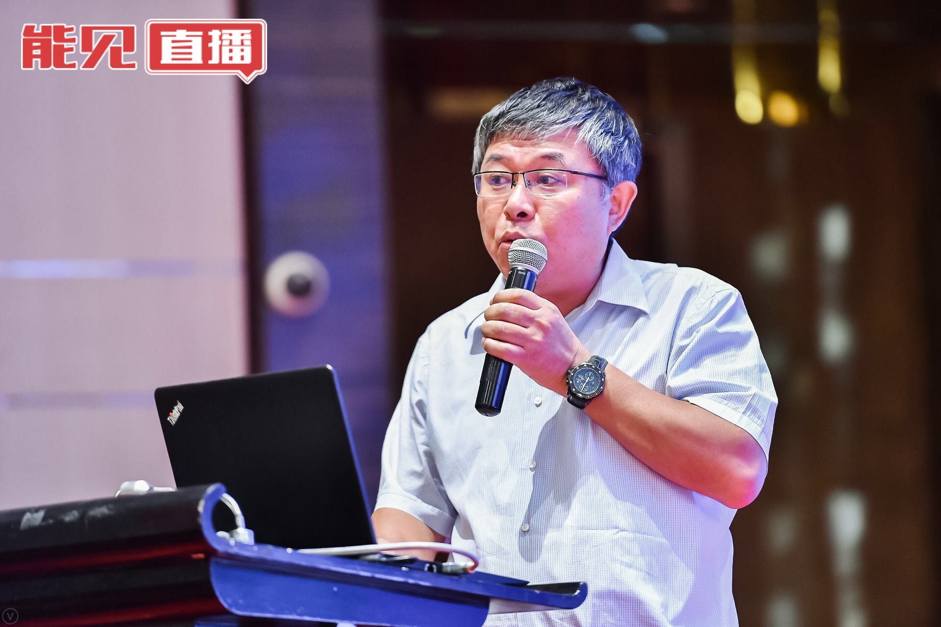 董萬里：風(fēng)電健康發(fā)展 行業(yè)標(biāo)準(zhǔn)、認(rèn)證體系、培訓(xùn)體系、真實(shí)成本一個(gè)不能少