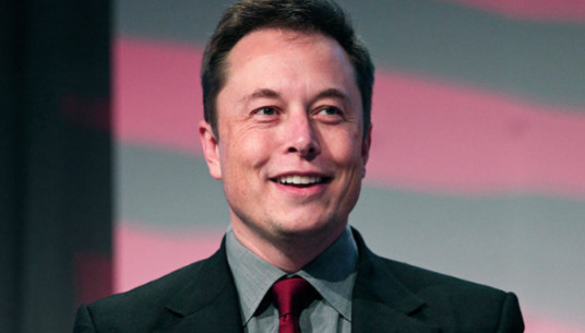 美國(guó)特斯拉電動(dòng)車(chē)怎么安全沖出重圍？