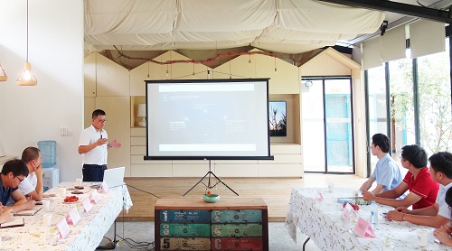 廣州市農(nóng)業(yè)局和廣州聯(lián)通到從化區(qū)開展“互聯(lián)網(wǎng)+”現(xiàn)代農(nóng)業(yè)調(diào)研