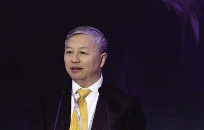 蔣大龍：國能汽車不走尋常路，選擇智能電力公路方案（高管訪談）