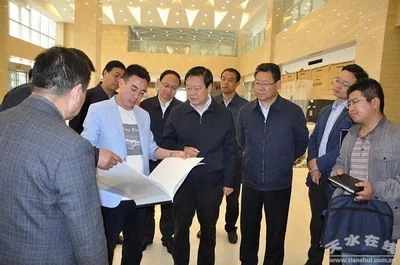 楊維俊督查調研眾創(chuàng)空間和智慧城市建設等工作