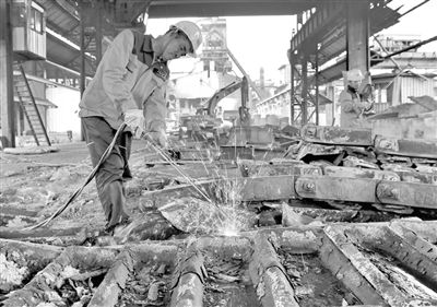 河北省將繼續(xù)壓減鋼鐵產(chǎn)能4000萬(wàn)噸