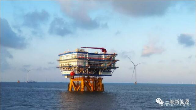 三峽新能源江蘇大豐300MW海上風(fēng)電項(xiàng)目升壓站順利吊裝