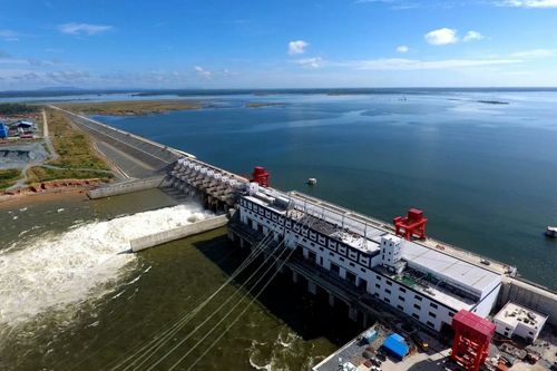 “綠色能源”牌為云南經(jīng)濟(jì)發(fā)展插上騰飛的翅膀！