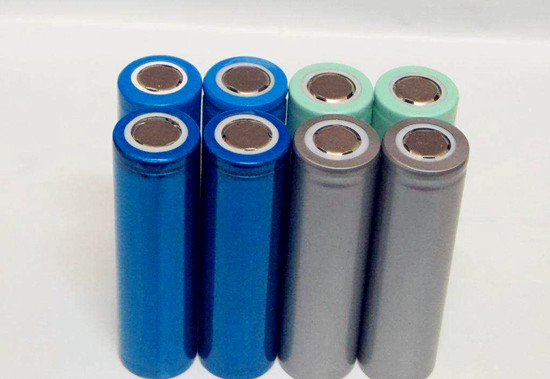 高能量密度長(zhǎng)循環(huán)壽命氧化石墨烯包裹Na2Fe2(SO4)3鈉離子電池正極材料