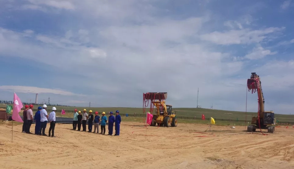 錫林浩特市風(fēng)力發(fā)電開(kāi)發(fā)有限公司3.6MW分散式風(fēng)電項(xiàng)目開(kāi)工
