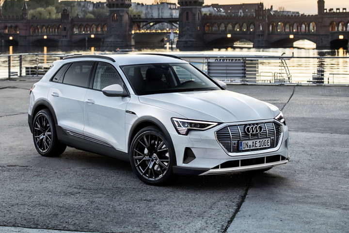 e-tron是奧迪向奔馳寶馬發(fā)出的最好戰(zhàn)書(shū)