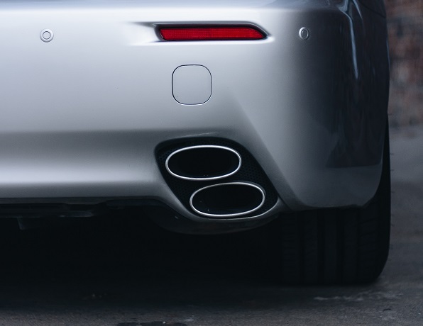 大刀闊斧開辟新能源汽車市場的背后：全球碳排放加??！